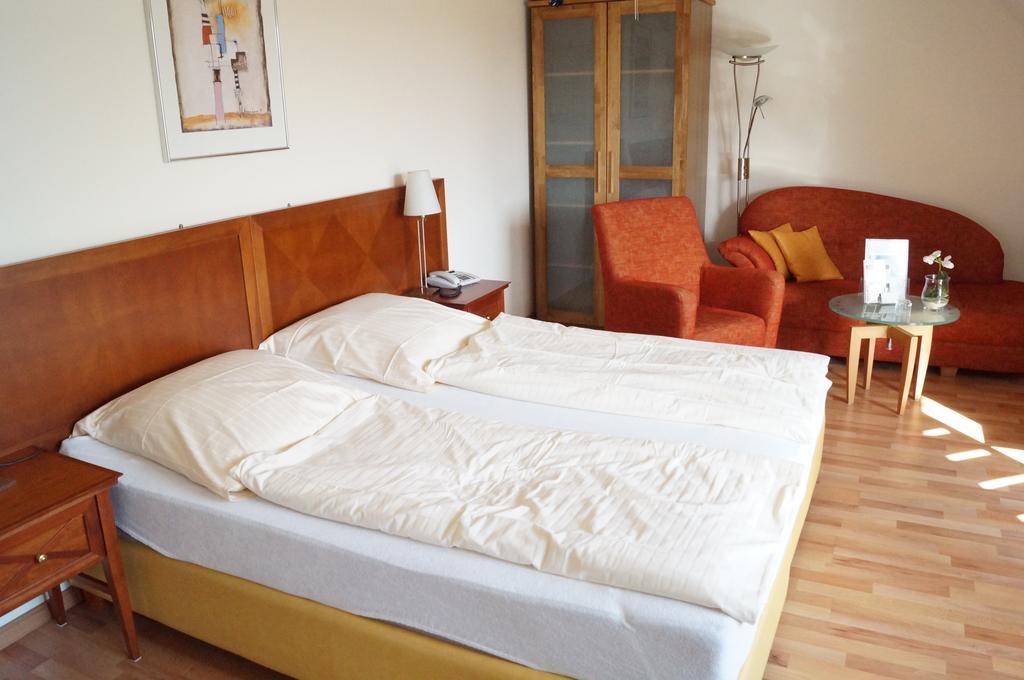 Pension Appartementhaus Hus Moehlenbarg Куксхавен Стая снимка