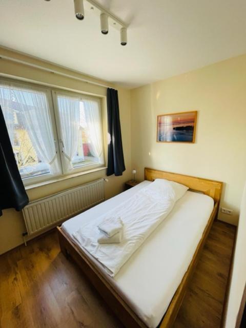 Pension Appartementhaus Hus Moehlenbarg Куксхавен Екстериор снимка